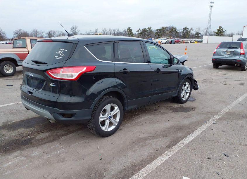Photo 4 of 2014 Ford Escape SE (VIN 1FMCU9GX1EUA12291)