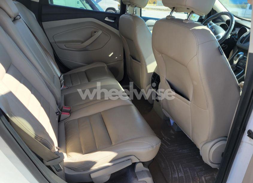 Photo 8 of 2014 Ford Escape (VIN 1FMCU9GX1EUB05697)