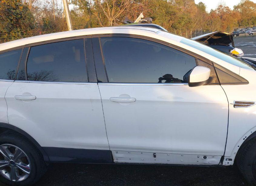 Photo 14 of 2014 Ford Escape SE (VIN 1FMCU9GX1EUC01488)