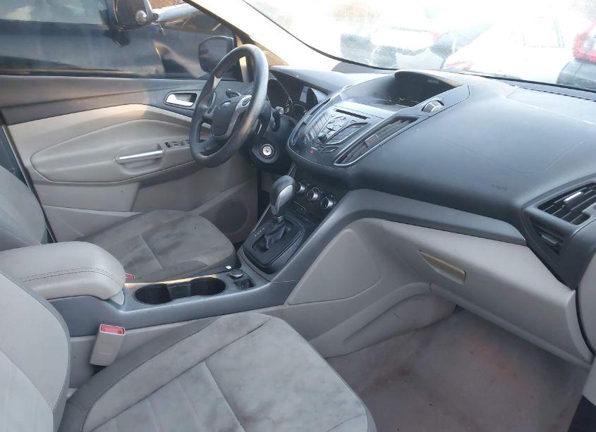 Photo 5 of 2014 Ford Escape SE (VIN 1FMCU9GX1EUC01488)