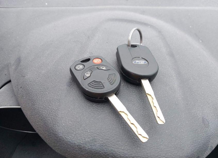 Photo 11 of 2014 Ford Escape SE (VIN 1FMCU9GX1EUD72239)