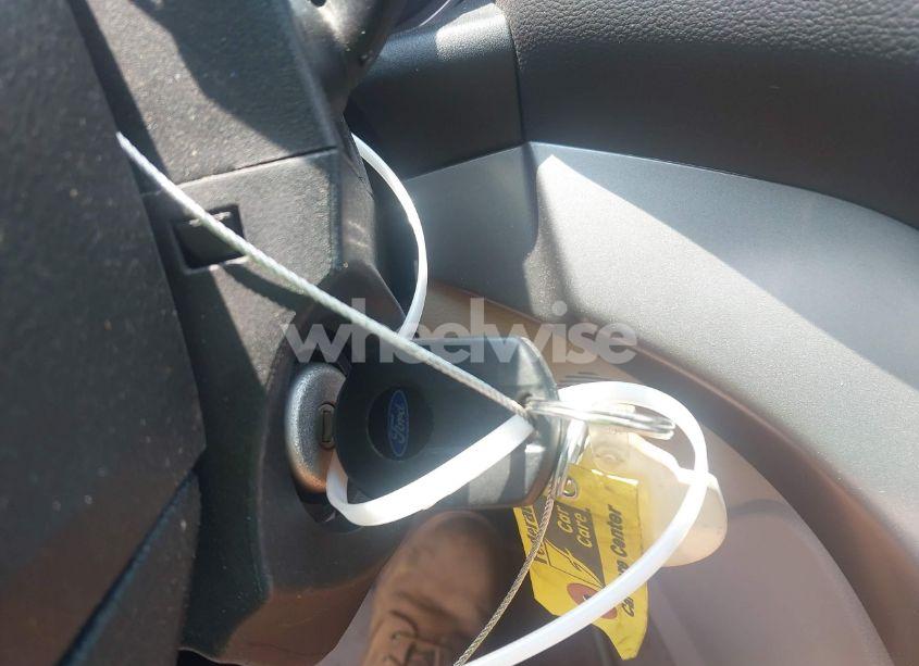 Photo 11 of 2014 Ford Escape SE (VIN 1FMCU9GX1EUE21729)