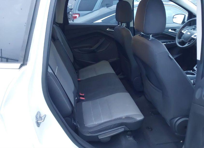 Photo 8 of 2014 Ford Escape SE (VIN 1FMCU9GX1EUE23030)