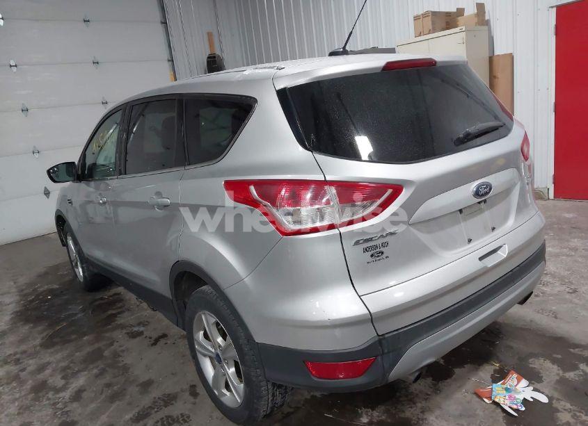 Photo 3 of 2014 Ford Escape SE (VIN 1FMCU9GX1EUE37588)