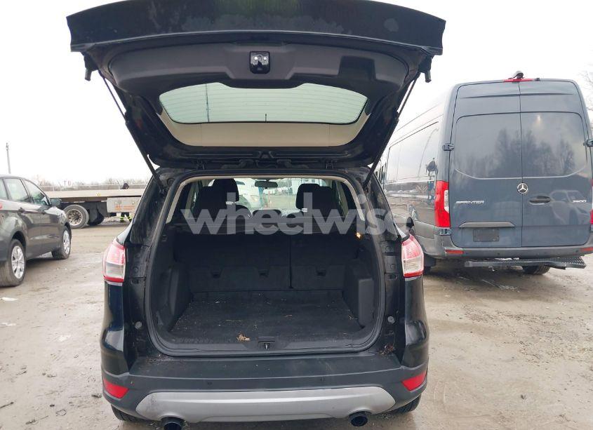 Photo 16 of 2015 Ford Escape SE (VIN 1FMCU9GX1FUA11806)