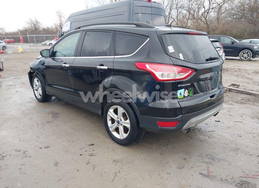 Photo 3 of 2015 Ford Escape SE (VIN 1FMCU9GX1FUA11806)