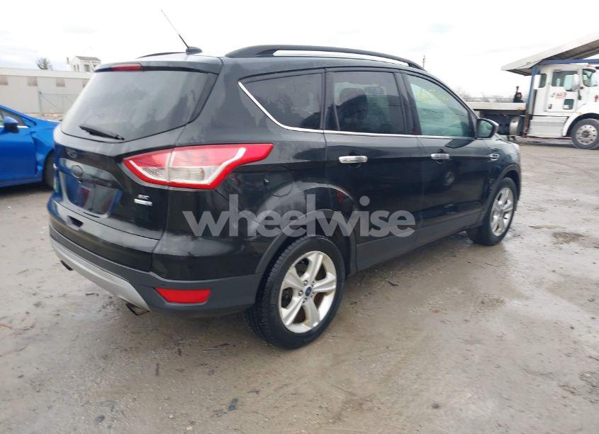 Photo 4 of 2015 Ford Escape SE (VIN 1FMCU9GX1FUA11806)
