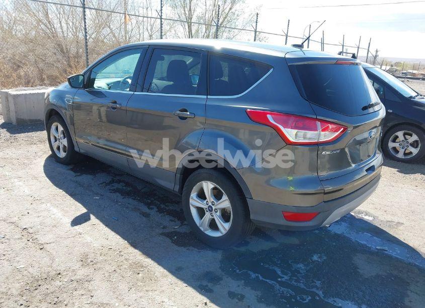 Photo 3 of 2015 Ford Escape SE (VIN 1FMCU9GX1FUA55112)