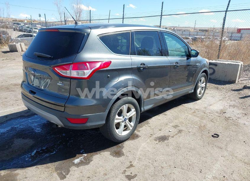 Photo 4 of 2015 Ford Escape SE (VIN 1FMCU9GX1FUA55112)
