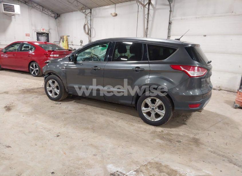 Photo 3 of 2015 Ford Escape SE (VIN 1FMCU9GX1FUA72430)