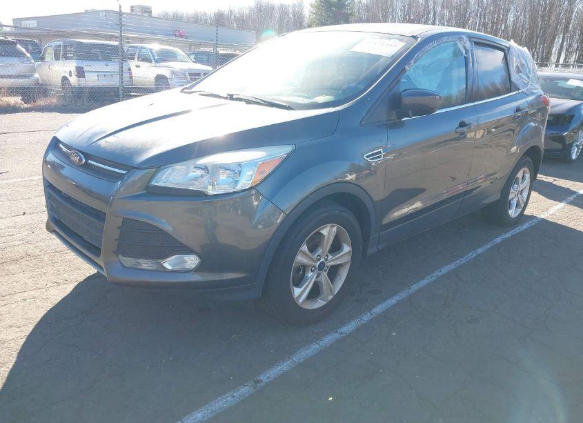 Photo 2 of 2015 Ford Escape SE (VIN 1FMCU9GX1FUB15650)