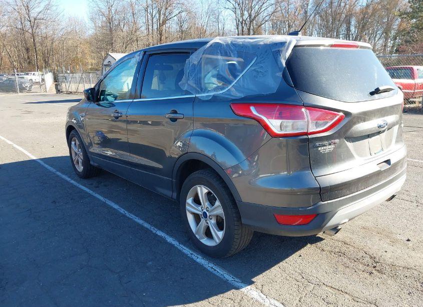 Photo 3 of 2015 Ford Escape SE (VIN 1FMCU9GX1FUB15650)