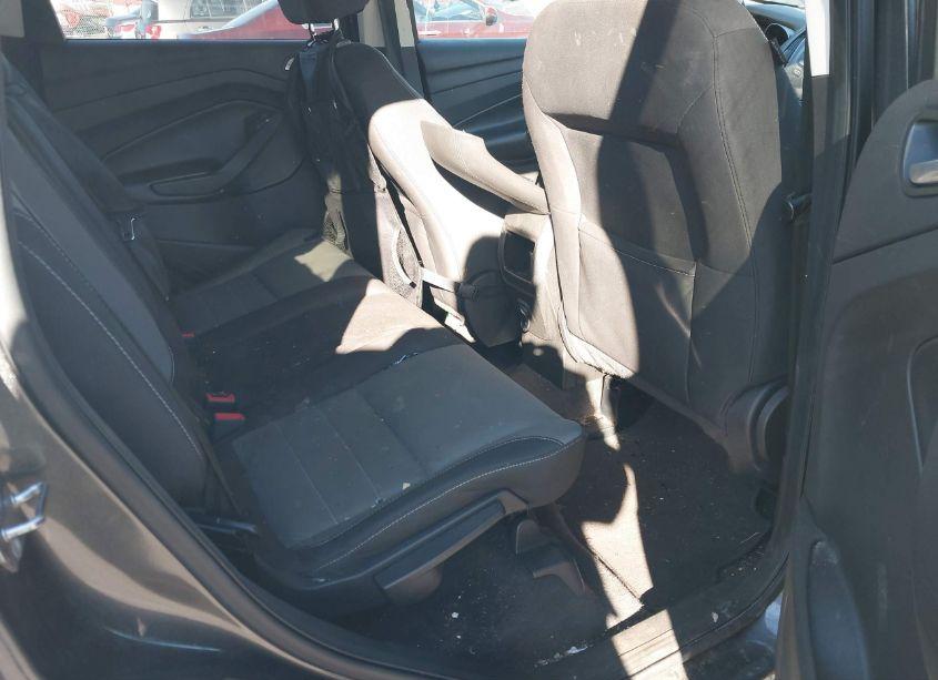 Photo 8 of 2015 Ford Escape SE (VIN 1FMCU9GX1FUB15650)