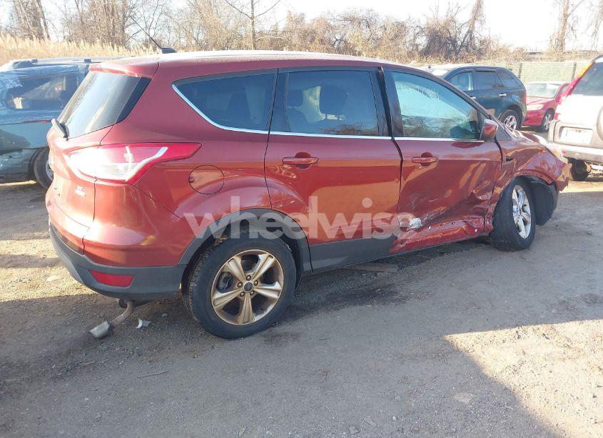Photo 4 of 2015 Ford Escape SE (VIN 1FMCU9GX1FUB26485)
