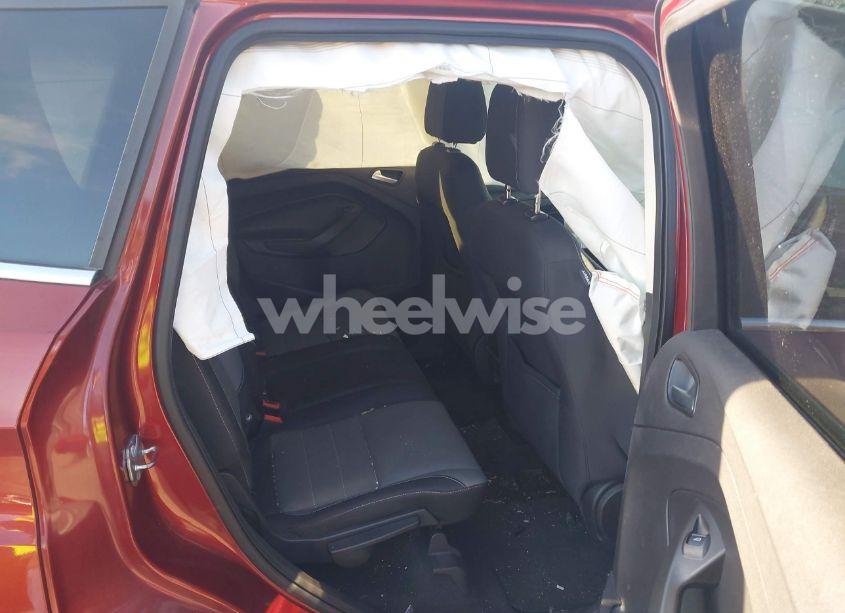 Photo 8 of 2015 Ford Escape SE (VIN 1FMCU9GX1FUB26485)