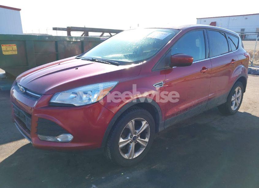 Photo 2 of 2015 Ford Escape SE (VIN 1FMCU9GX1FUB31007)