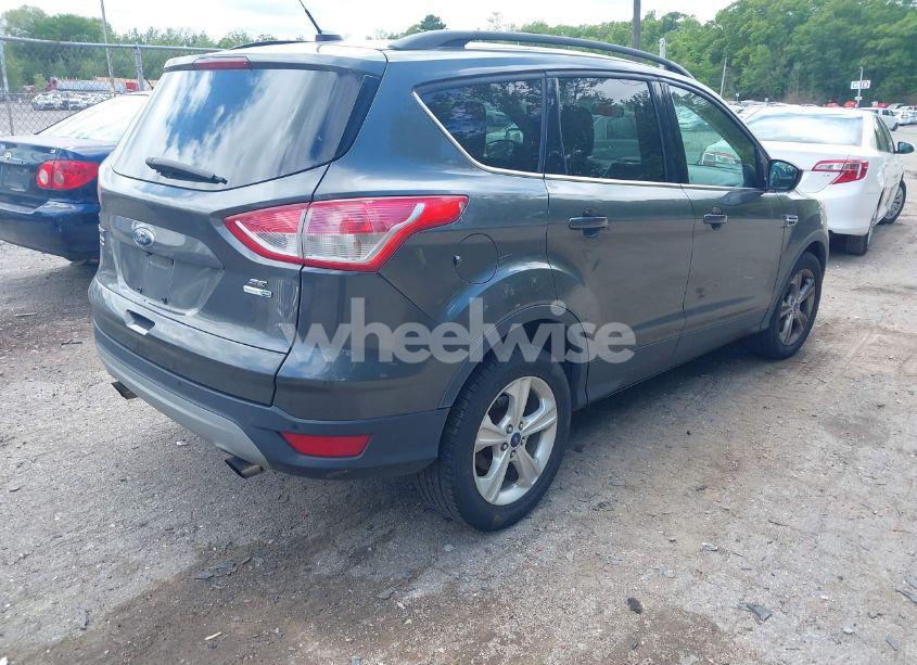 Photo 4 of 2015 Ford Escape SE (VIN 1FMCU9GX1FUB99792)