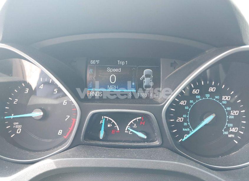 Photo 7 of 2015 Ford Escape SE (VIN 1FMCU9GX1FUB99792)