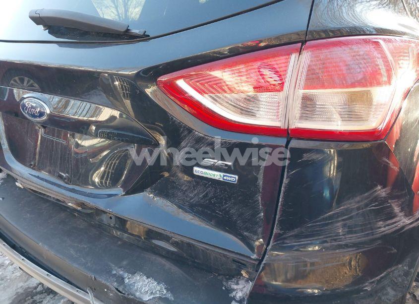 Photo 14 of 2015 Ford Escape SE (VIN 1FMCU9GX1FUC17093)