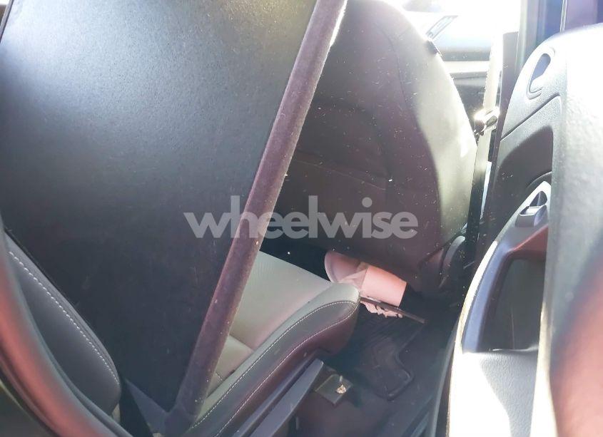 Photo 8 of 2015 Ford Escape SE (VIN 1FMCU9GX1FUC17093)