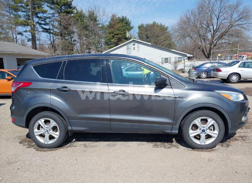 Photo 13 of 2015 Ford Escape SE (VIN 1FMCU9GX1FUC19376)