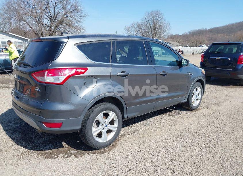 Photo 4 of 2015 Ford Escape SE (VIN 1FMCU9GX1FUC19376)