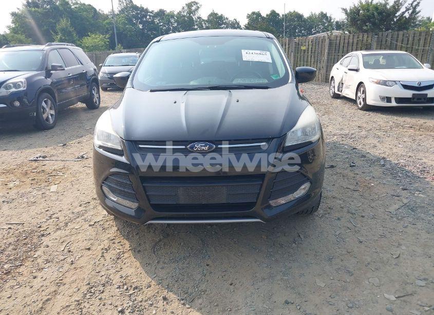Photo 6 of 2015 Ford Escape SE (VIN 1FMCU9GX1FUC24111)