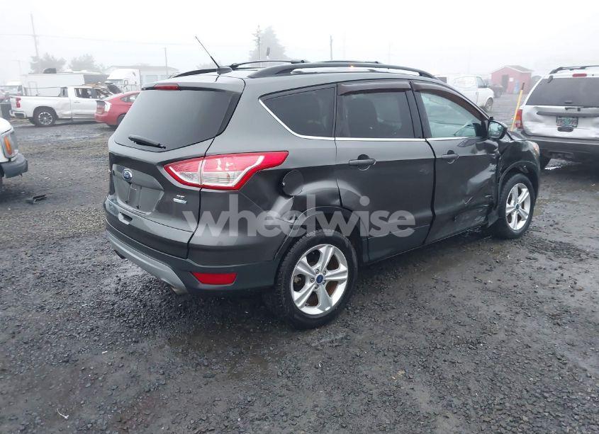 Photo 4 of 2015 Ford Escape SE (VIN 1FMCU9GX1FUC27252)