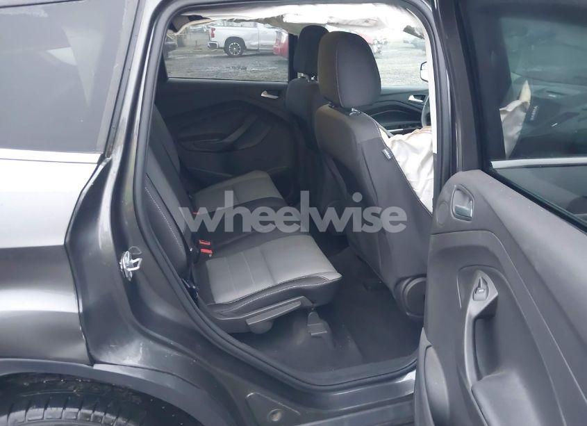 Photo 8 of 2015 Ford Escape SE (VIN 1FMCU9GX1FUC27252)