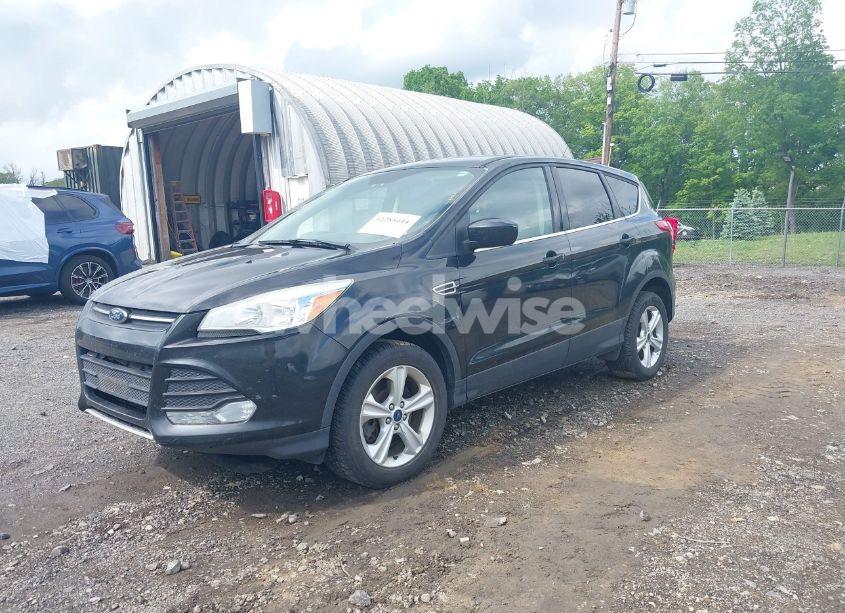 Photo 2 of 2015 Ford Escape SE (VIN 1FMCU9GX1FUC65404)