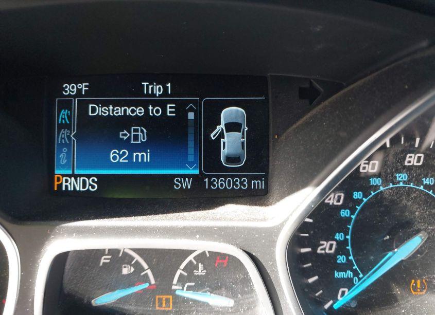 Photo 15 of 2016 Ford Escape SE (VIN 1FMCU9GX1GUA85700)