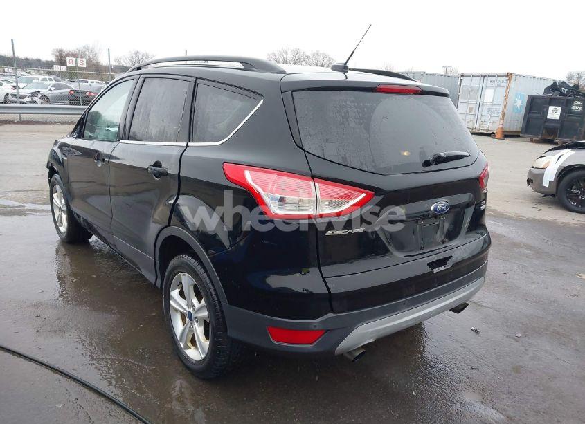 Photo 3 of 2016 Ford Escape SE (VIN 1FMCU9GX1GUB10014)