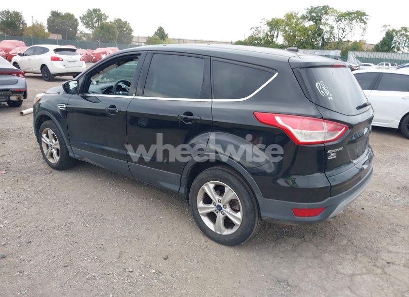 Photo 3 of 2016 Ford Escape SE (VIN 1FMCU9GX1GUB12703)