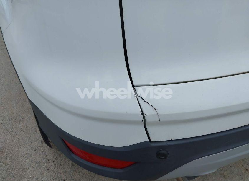 Photo 6 of 2016 Ford Escape SE (VIN 1FMCU9GX1GUB16654)