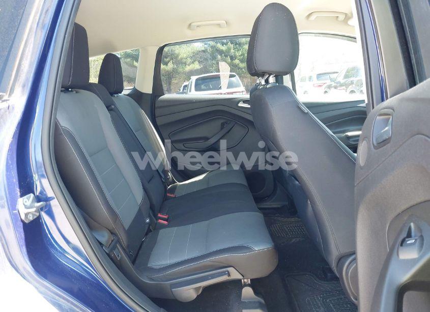 Photo 8 of 2016 Ford Escape SE (VIN 1FMCU9GX1GUB28870)