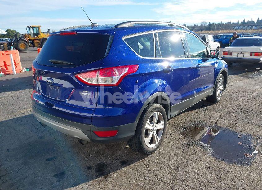 Photo 4 of 2016 Ford Escape SE (VIN 1FMCU9GX1GUB39948)