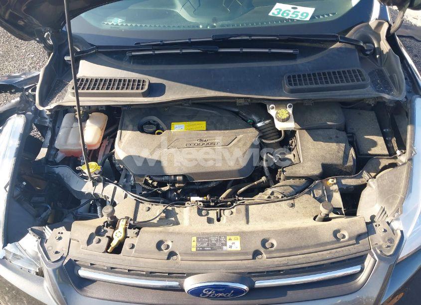 Photo 10 of 2016 Ford Escape SE (VIN 1FMCU9GX1GUB67636)