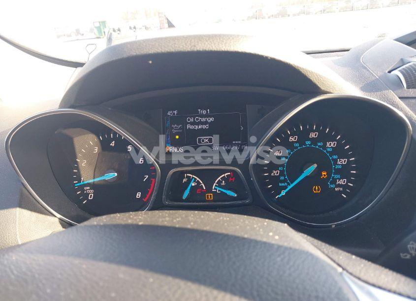 Photo 7 of 2016 Ford Escape SE (VIN 1FMCU9GX1GUB67636)