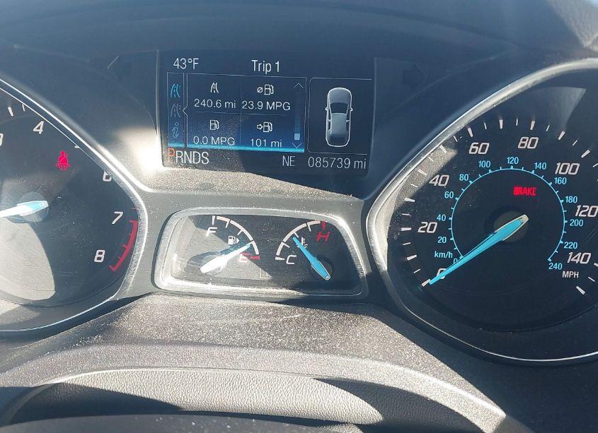 Photo 7 of 2016 Ford Escape SE (VIN 1FMCU9GX1GUB92858)