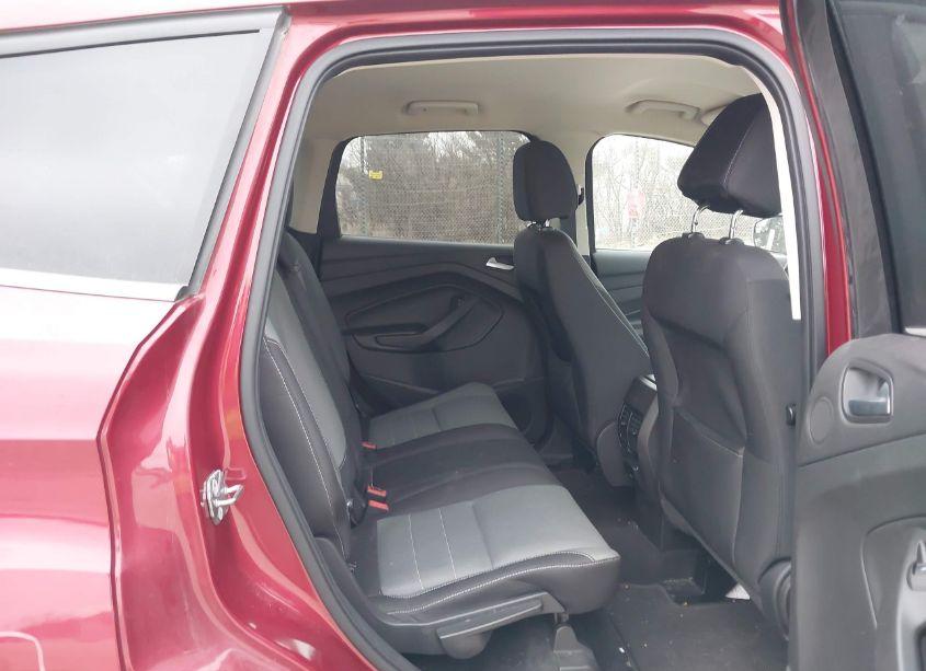 Photo 8 of 2016 Ford Escape SE (VIN 1FMCU9GX1GUC07228)