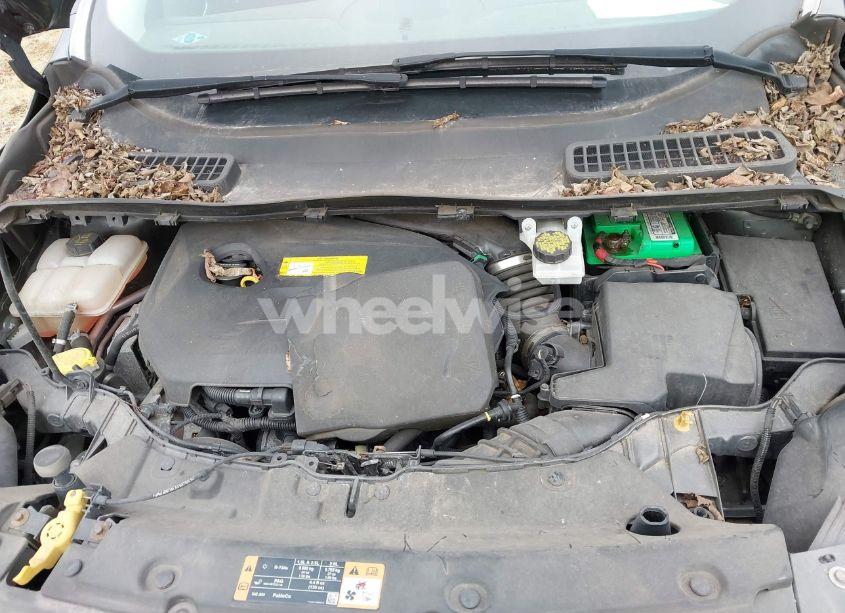 Photo 10 of 2016 Ford Escape SE (VIN 1FMCU9GX1GUC72306)