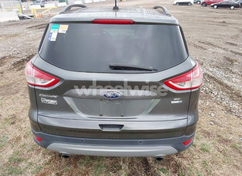 Photo 16 of 2016 Ford Escape SE (VIN 1FMCU9GX1GUC72306)
