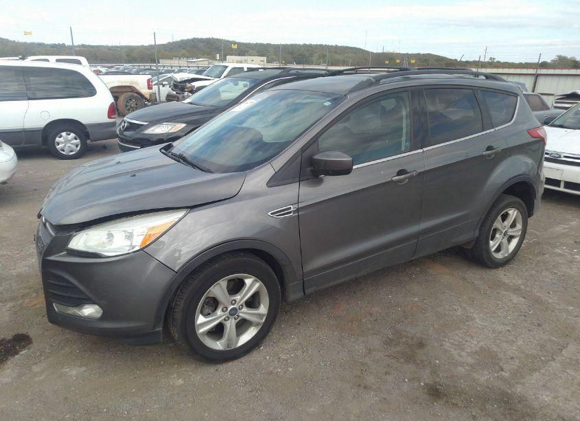 Photo 2 of 2013 Ford Escape SE (VIN 1FMCU9GX2DUA32578)