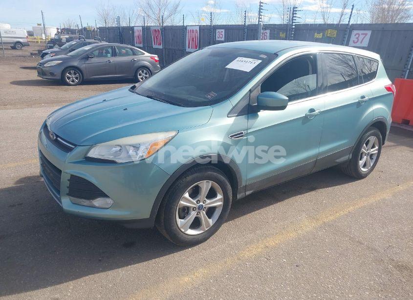 Photo 2 of 2013 Ford Escape SE (VIN 1FMCU9GX2DUA34072)
