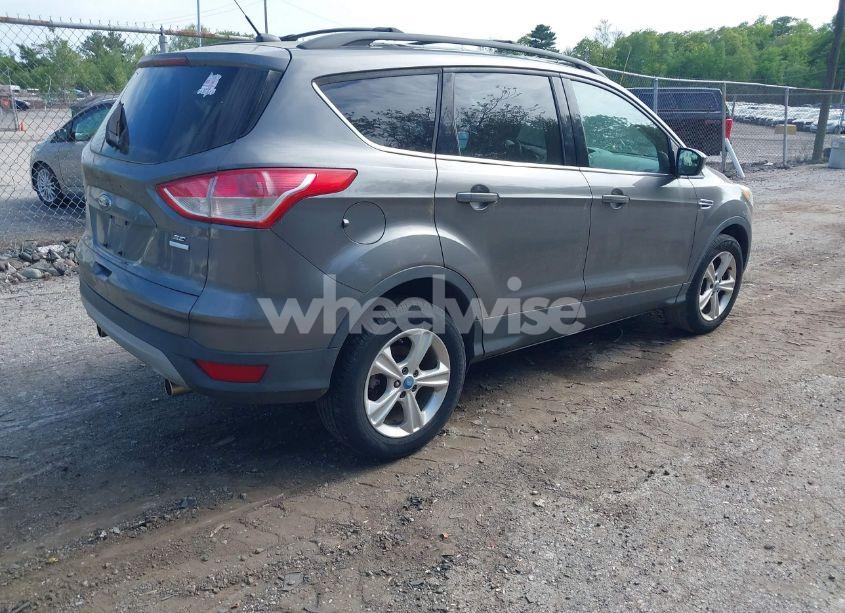 Photo 4 of 2013 Ford Escape SE (VIN 1FMCU9GX2DUA90268)