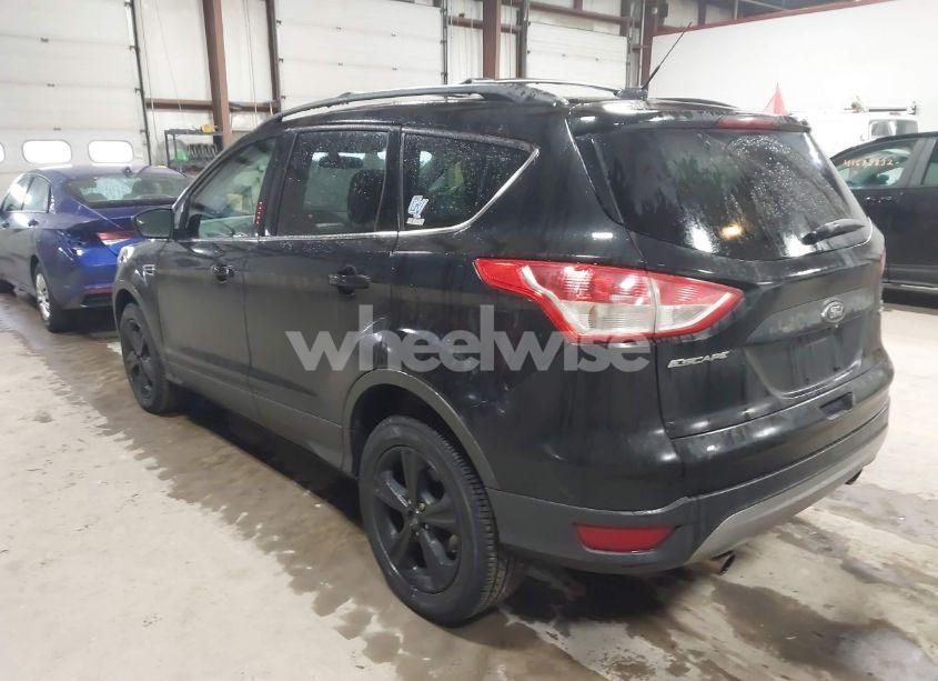 Photo 3 of 2013 Ford Escape SE (VIN 1FMCU9GX2DUB62604)