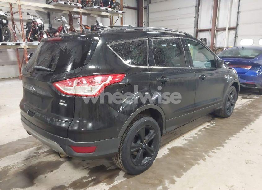 Photo 4 of 2013 Ford Escape SE (VIN 1FMCU9GX2DUB62604)