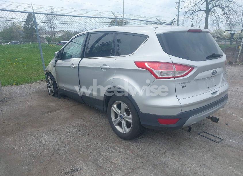 Photo 3 of 2013 Ford Escape SE (VIN 1FMCU9GX2DUB97742)