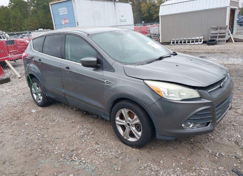 2013 Ford Escape SE (VIN 1FMCU9GX2DUB98468) main photo