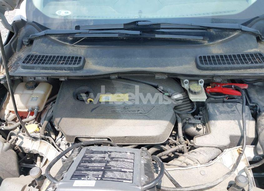 Photo 10 of 2013 Ford Escape SE (VIN 1FMCU9GX2DUC08450)